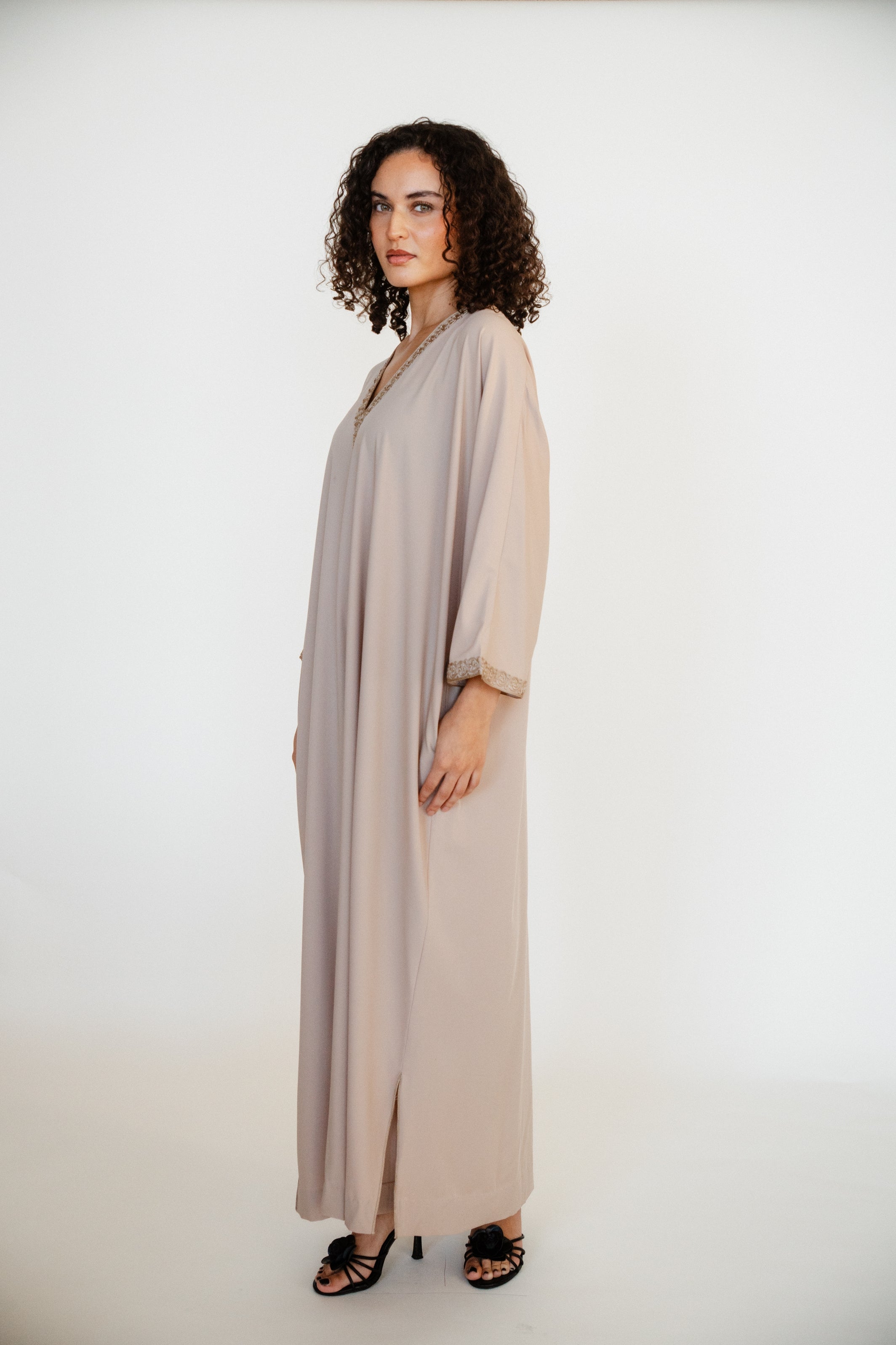 Embrace Handcrafted Kandora - Beige
